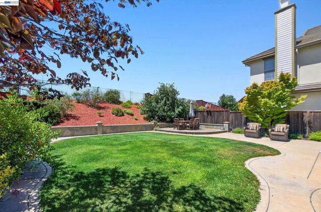 9850 Reimers Way, Dublin, CA 94568