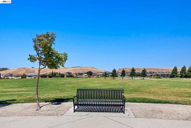 9850 Reimers Way, Dublin, CA 94568