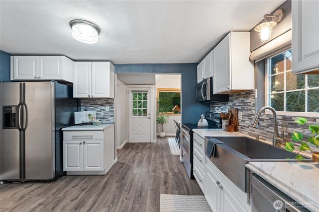 1911 Sidney Avenue, Port Orchard, WA 98366