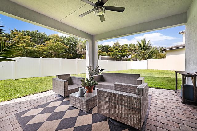 6151 Yerba Buena Court, Lake Worth, FL 33467