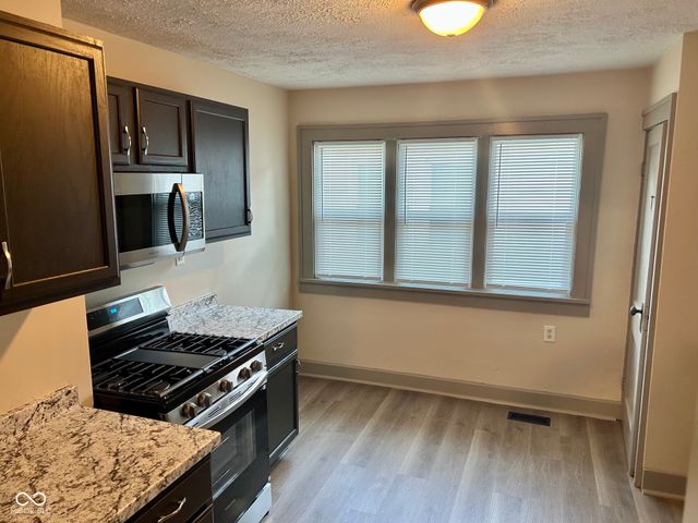 829 N Chester Avenue, Indianapolis, IN 46201