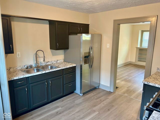 829 N Chester Avenue, Indianapolis, IN 46201