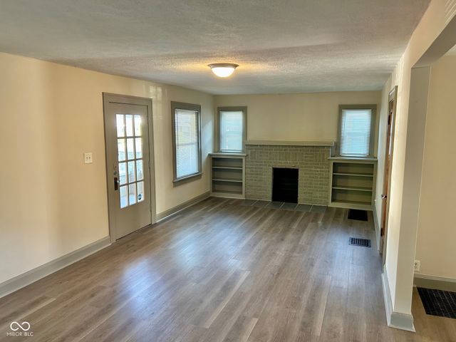 829 N Chester Avenue, Indianapolis, IN 46201