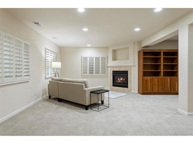 1095 Bramblewood Dr, Castle Pines, CO 80108