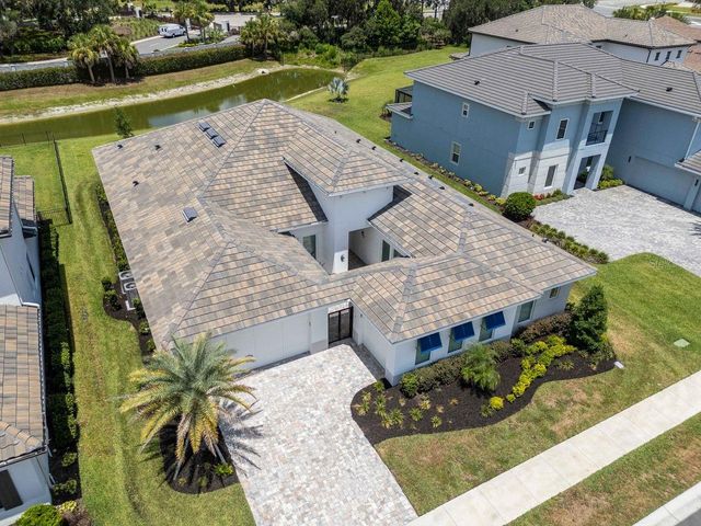 2639 YACHT PLACE, Wesley Chapel, FL 33543
