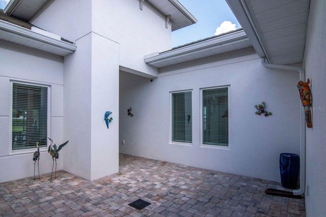 2639 YACHT PLACE, Wesley Chapel, FL 33543