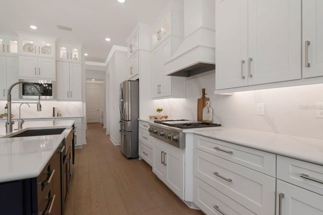 2639 YACHT PLACE, Wesley Chapel, FL 33543