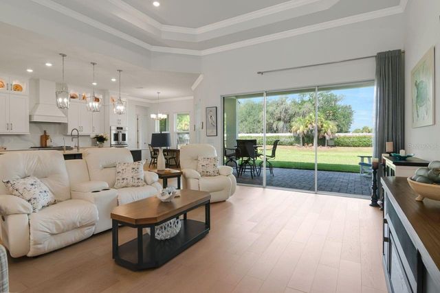 2639 YACHT PLACE, Wesley Chapel, FL 33543