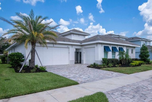 2639 YACHT PLACE, Wesley Chapel, FL 33543