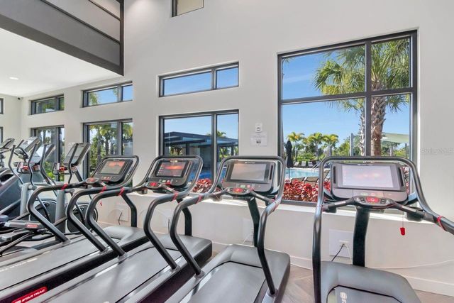 2639 YACHT PLACE, Wesley Chapel, FL 33543