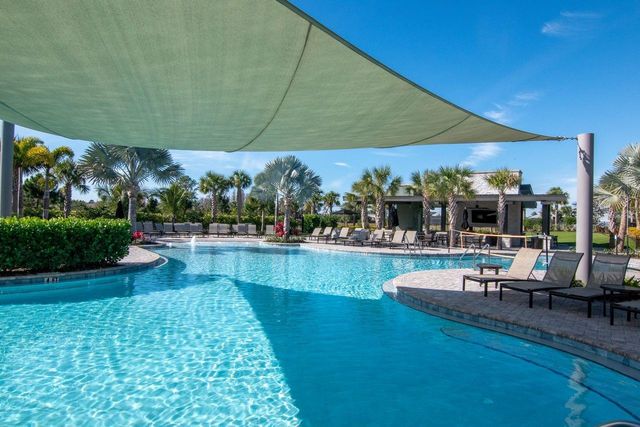 2639 YACHT PLACE, Wesley Chapel, FL 33543