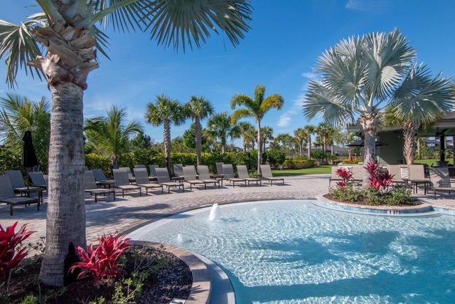 2639 YACHT PLACE, Wesley Chapel, FL 33543