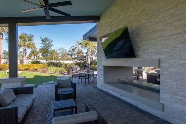 2639 YACHT PLACE, Wesley Chapel, FL 33543