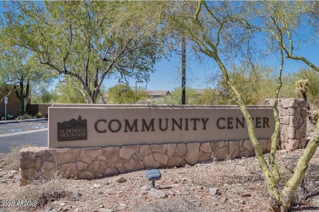 10614 E MEADOWHILL Drive, Scottsdale, AZ 85255