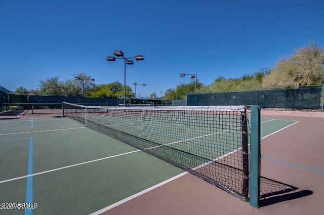 10614 E MEADOWHILL Drive, Scottsdale, AZ 85255