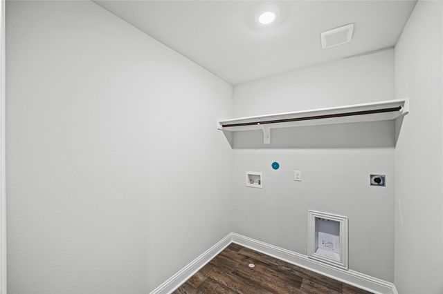 9460 Hard Rock Road, Conroe, TX 77303