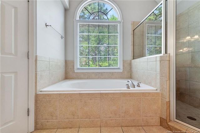 8040 Trout Creek Road, Fayetteville, NC 28304