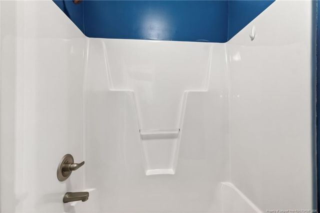 8040 Trout Creek Road, Fayetteville, NC 28304