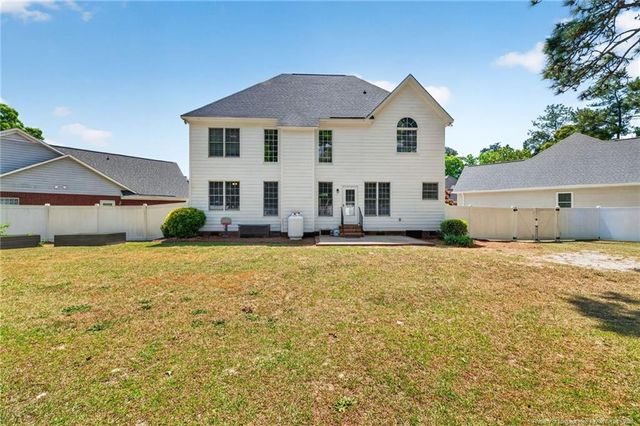 8040 Trout Creek Road, Fayetteville, NC 28304