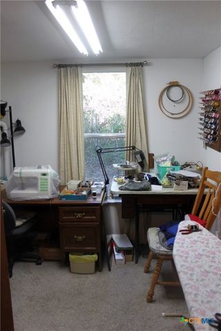 224 Sides Lane, Lockhart, TX 78644