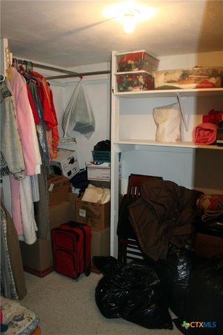 224 Sides Lane, Lockhart, TX 78644