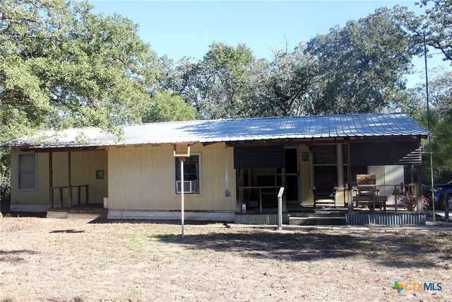 224 Sides Lane, Lockhart, TX 78644