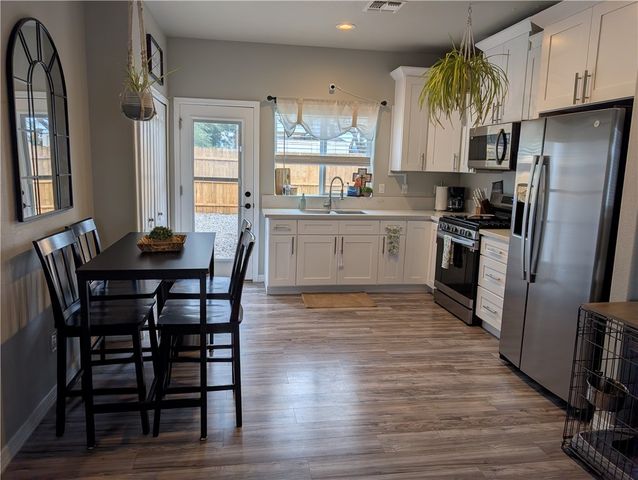 385 Harbor Drive, Bullhead City, AZ 86442