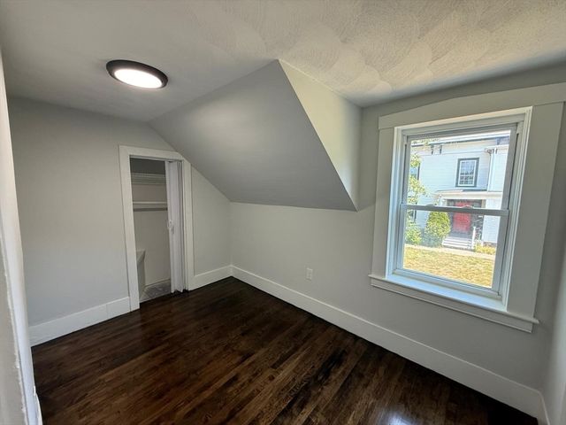 26 Sagamore St, Lynn, MA 01902