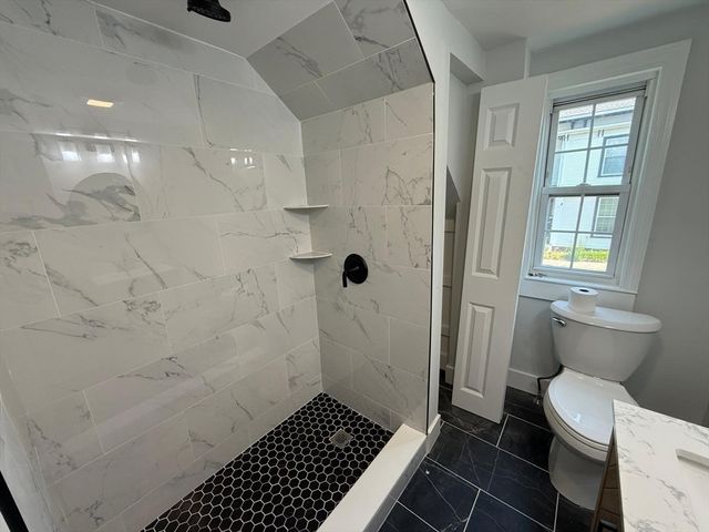 26 Sagamore St, Lynn, MA 01902