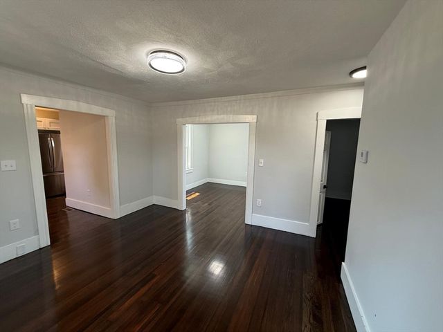 26 Sagamore St, Lynn, MA 01902
