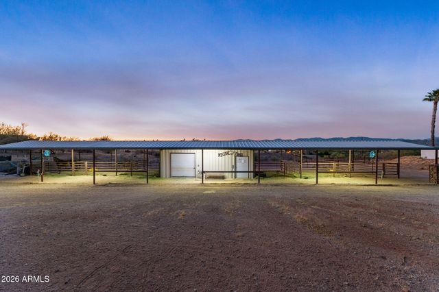 1890 Hillside Drive, Wickenburg, AZ 85390
