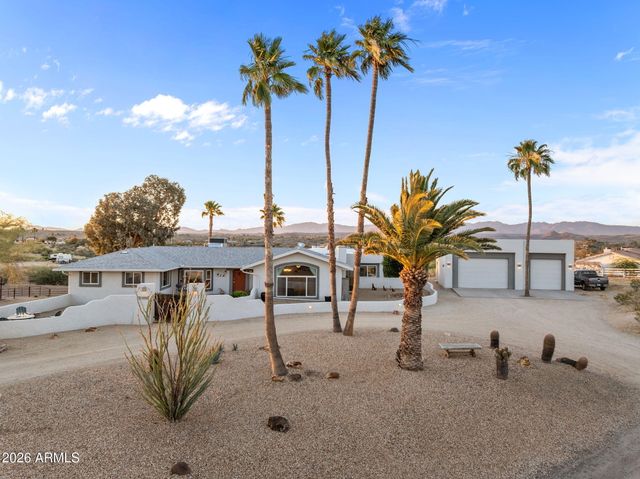1890 Hillside Drive, Wickenburg, AZ 85390
