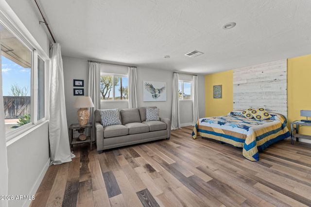 1890 Hillside Drive, Wickenburg, AZ 85390
