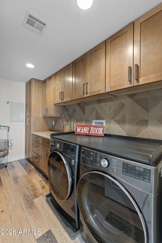 1890 Hillside Drive, Wickenburg, AZ 85390