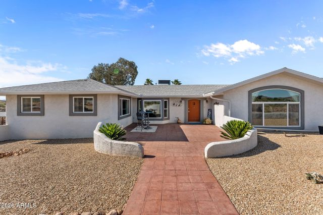 1890 Hillside Drive, Wickenburg, AZ 85390