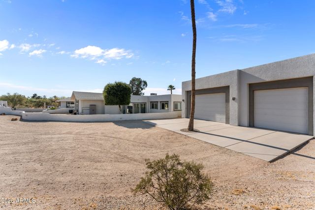 1890 Hillside Drive, Wickenburg, AZ 85390