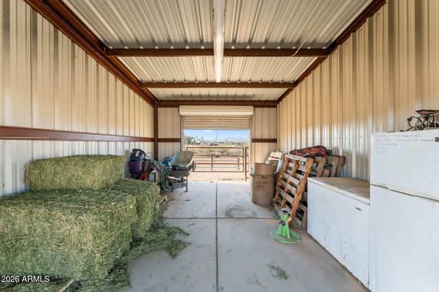 1890 Hillside Drive, Wickenburg, AZ 85390