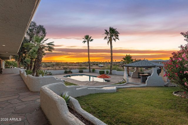 1890 Hillside Drive, Wickenburg, AZ 85390