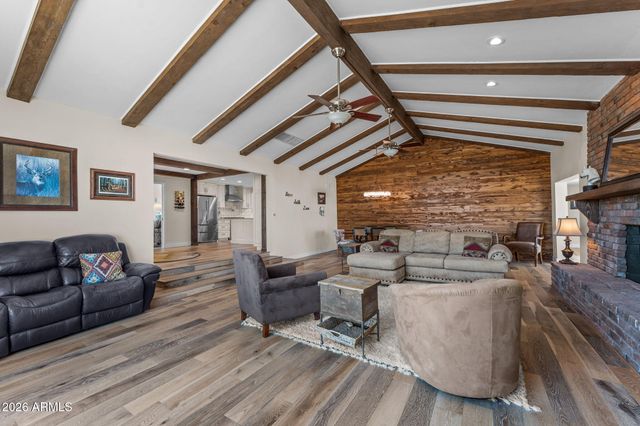 1890 Hillside Drive, Wickenburg, AZ 85390