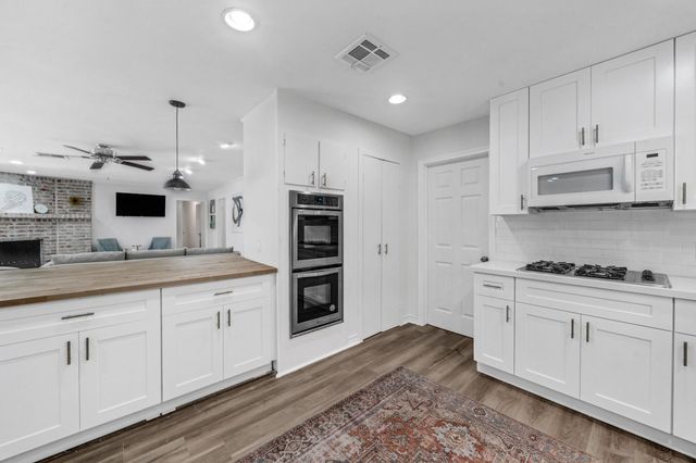 5474 Imogene Street, Houston, TX 77096