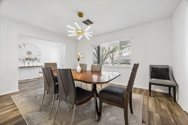 5474 Imogene Street, Houston, TX 77096