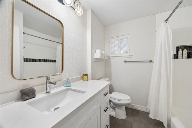 5474 Imogene Street, Houston, TX 77096