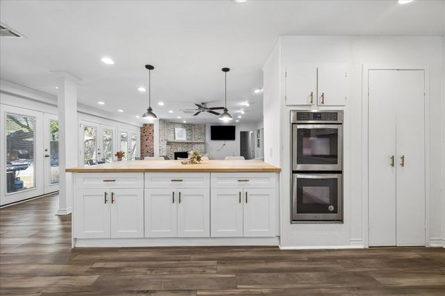 5474 Imogene Street, Houston, TX 77096