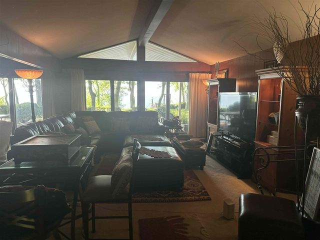 1716 W Benson Road, Benton Harbor, MI 49022