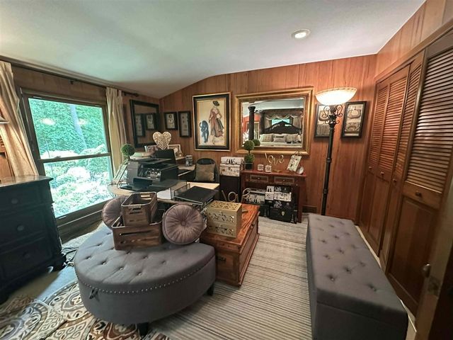 1716 W Benson Road, Benton Harbor, MI 49022