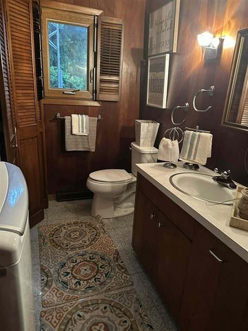 1716 W Benson Road, Benton Harbor, MI 49022