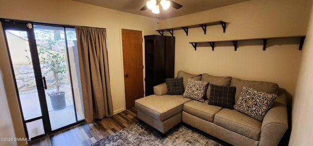 2930 Claude Dove Drive Unit 9, Las Cruces, NM 88011