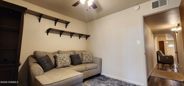 2930 Claude Dove Drive Unit 9, Las Cruces, NM 88011