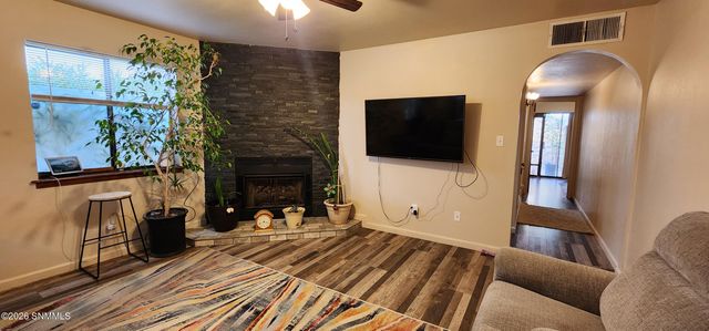 2930 Claude Dove Drive Unit 9, Las Cruces, NM 88011