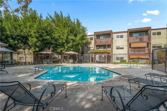 5860 Benner 303, Los Angeles, CA 90042